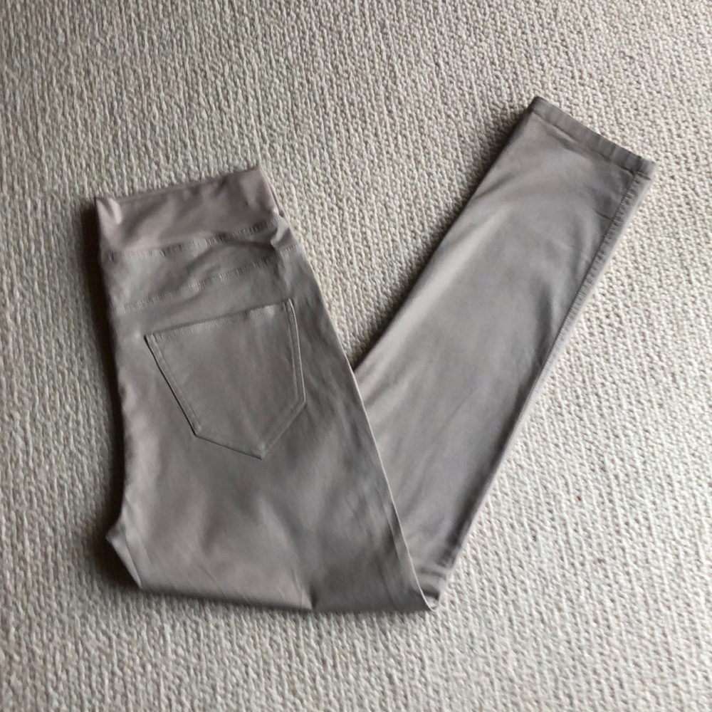 Tan skinny maternity jeans